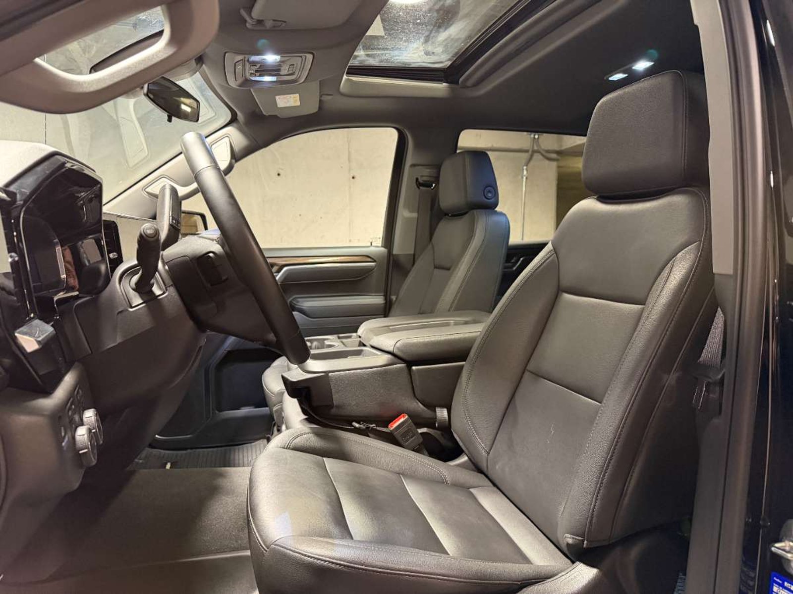 CHEVROLET SILVERADO 5.3 LT R TRAIL BOSS Z71 4X4 AT 4P 2025 - Imagen 10 de 19