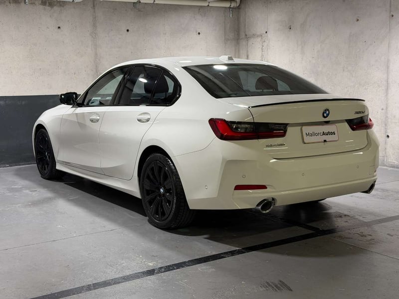 BMW 320 2023 - Imagen 4 de 20