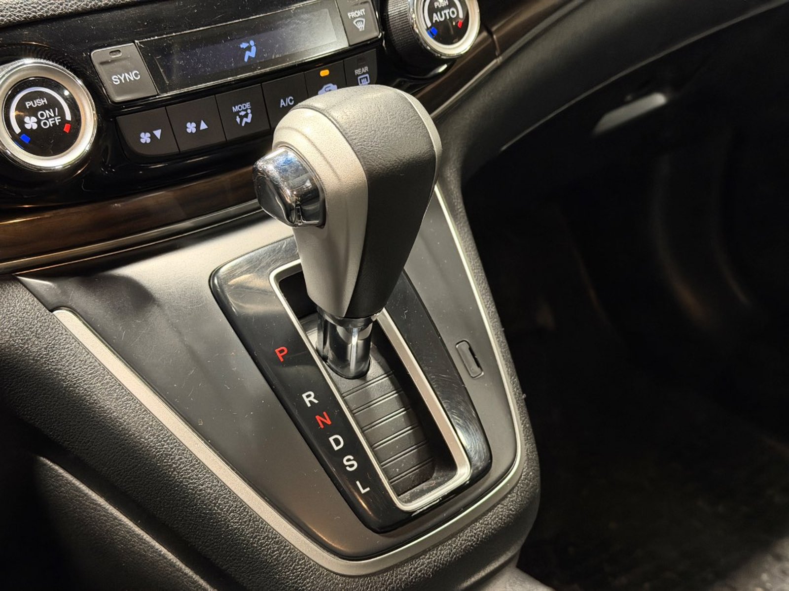 Honda CR-V 2.4 EXL 4WD AT 5P 2016 - Imagen 19 de 19