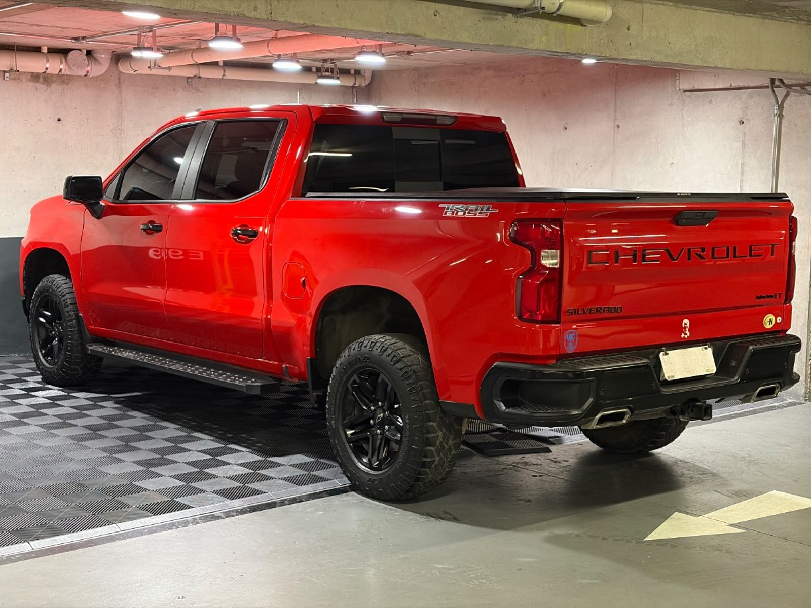Chevrolet SILVERADO 5.3 LT TRAILBOSS 4X4 Z71 AT 4P 2022 - Foto 4 de 18