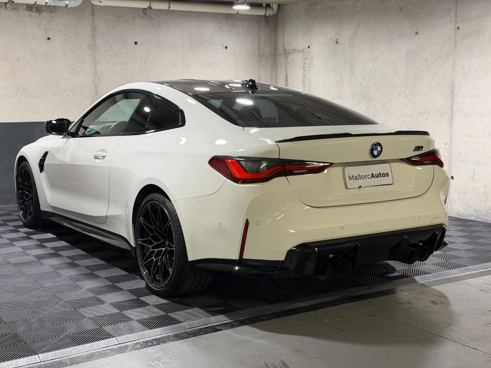 BMW M4 3.0 COMPETITION LCI 4X2 COUPE AT 2P 2022 - Foto 4 de 18