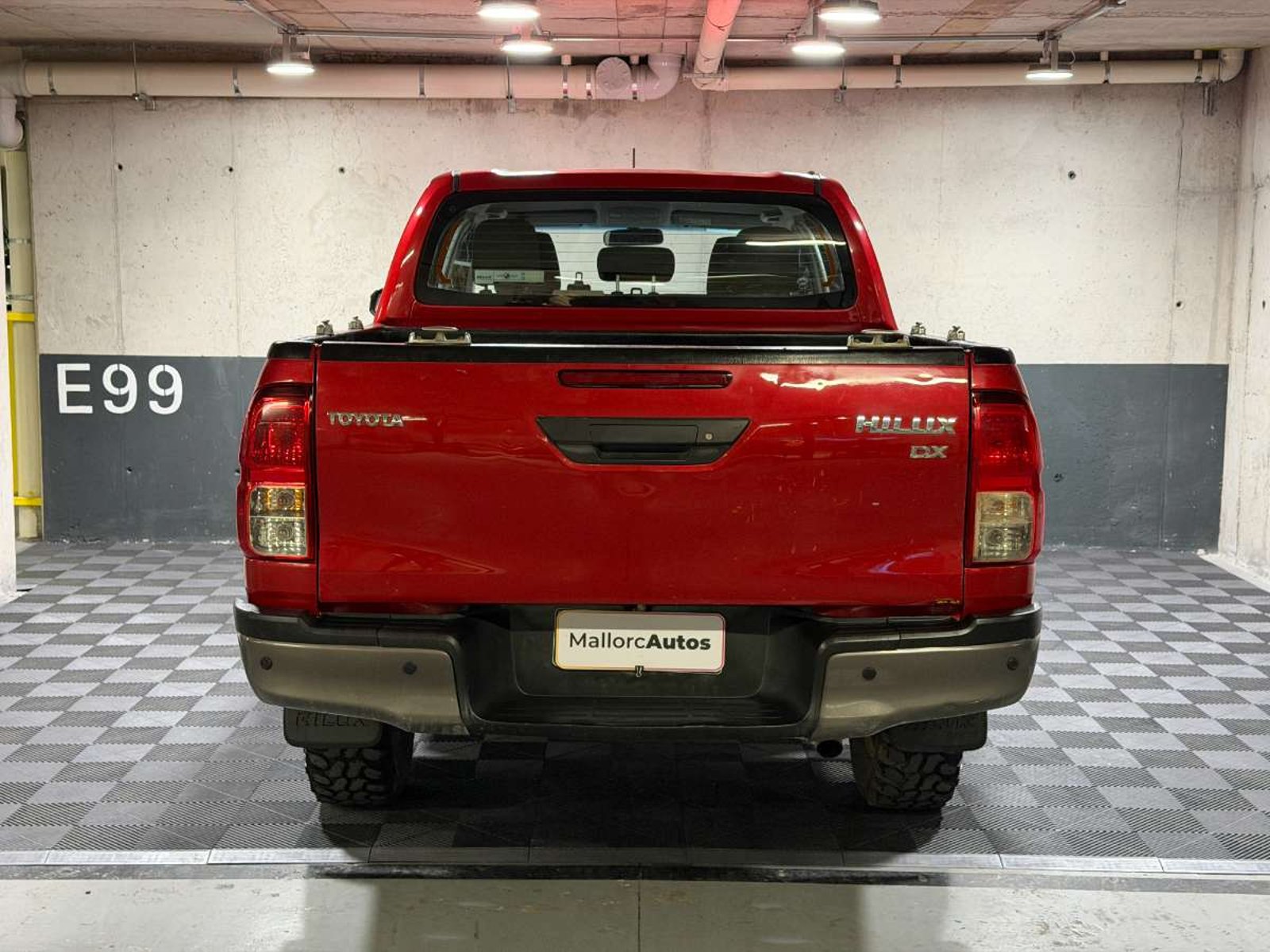 Toyota HILUX 2.4 DX DIESEL 4X4 DOB. CAB. 7AB MT 4P 2024 - Foto 5 de 16