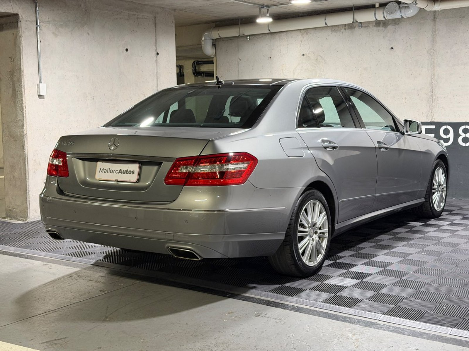 Mercedes-Benz E500 AVANTGARD 2011 - Imagen 6 de 20