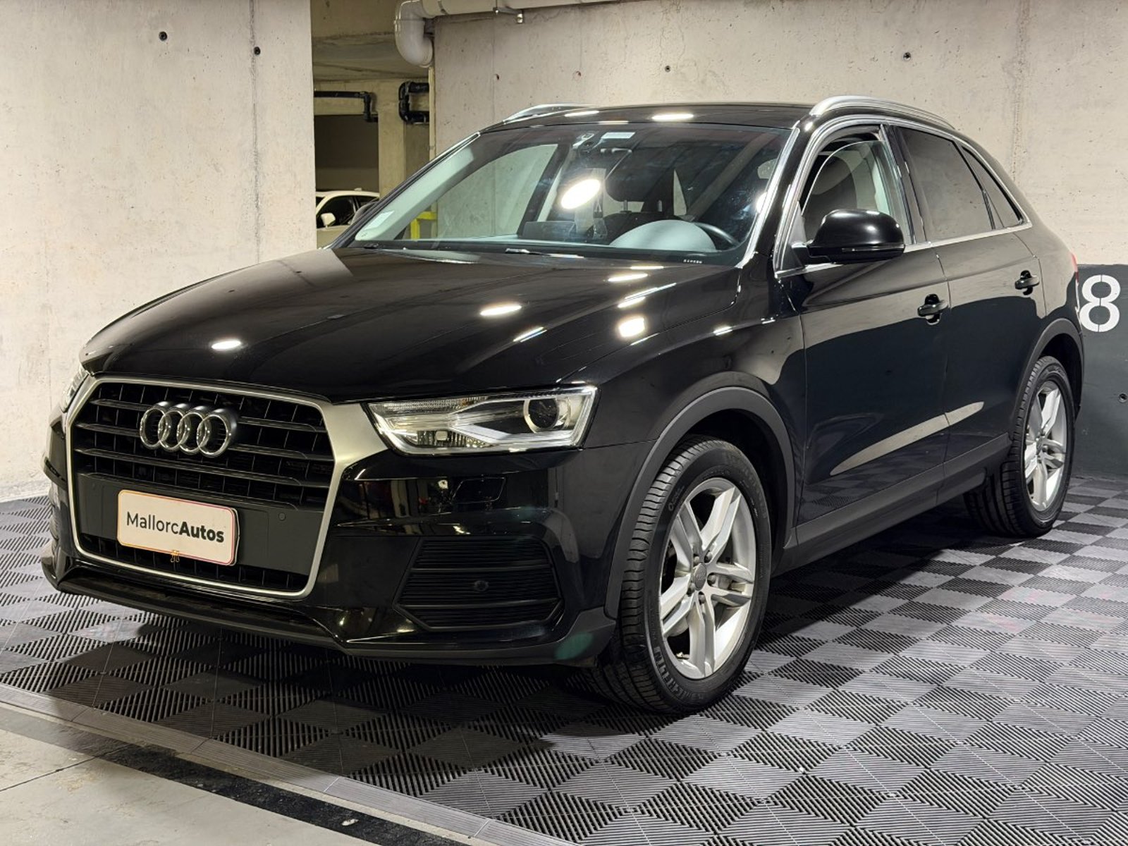 Audi Q3 TDI 2.0 AUT 2019 - Foto 3 de 20
