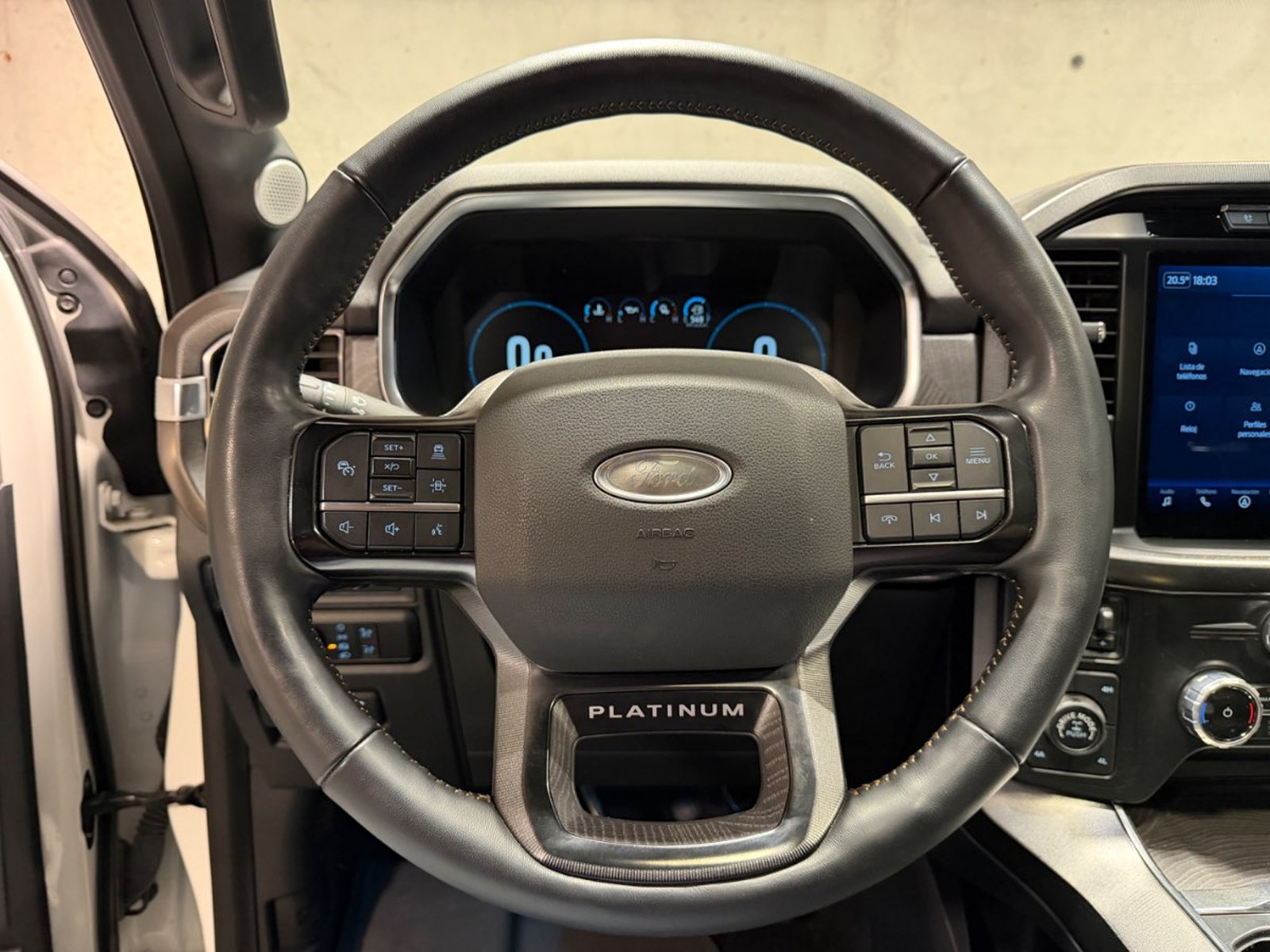 Ford F-150 3.5 PLATINUM HEV HYBRID DOB. CAB. 4X4 AT 4P 2024 - Imagen 15 de 20
