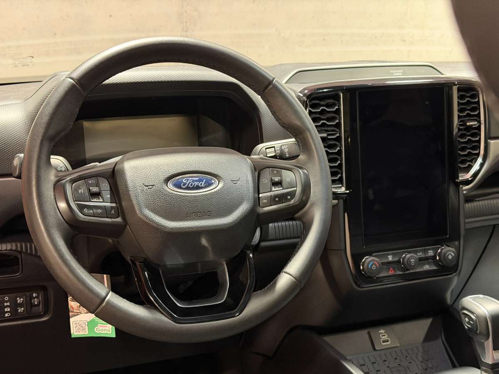 Ford RANGER 2.0 XLT DIESEL 4X2 DOB. CAB. AT 4P 2024 - Imagen 14 de 19