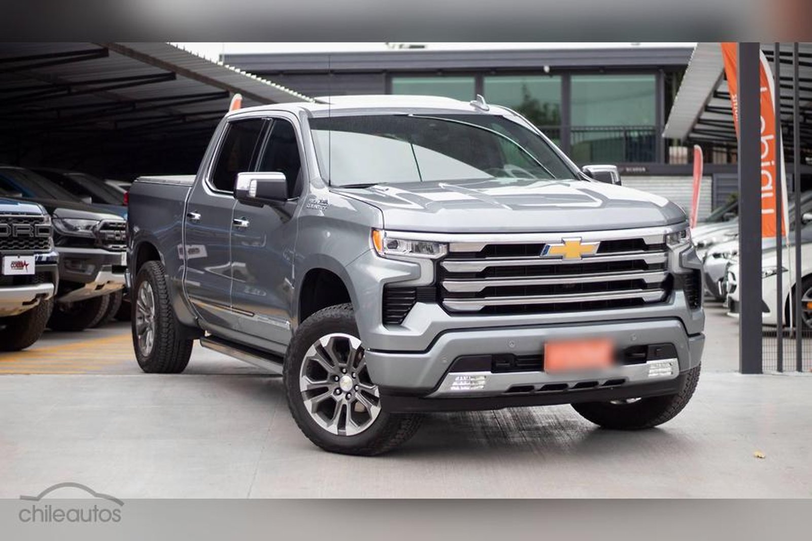 Chevrolet Silverado 2025 - Imagen 3 de 15