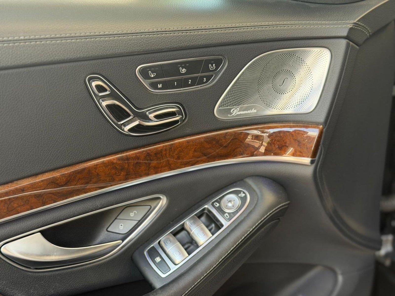 Mercedes-Benz S63 AMG 2017 - Imagen 9 de 16