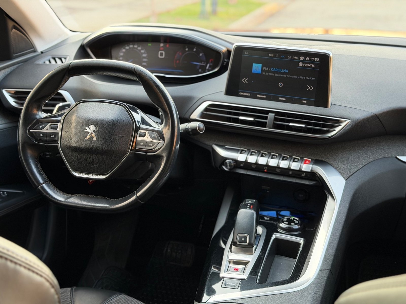 PEUGEOT 3008 ALLURE BLUEHDI 1.5 AUT 2019 - Imagen 9 de 12