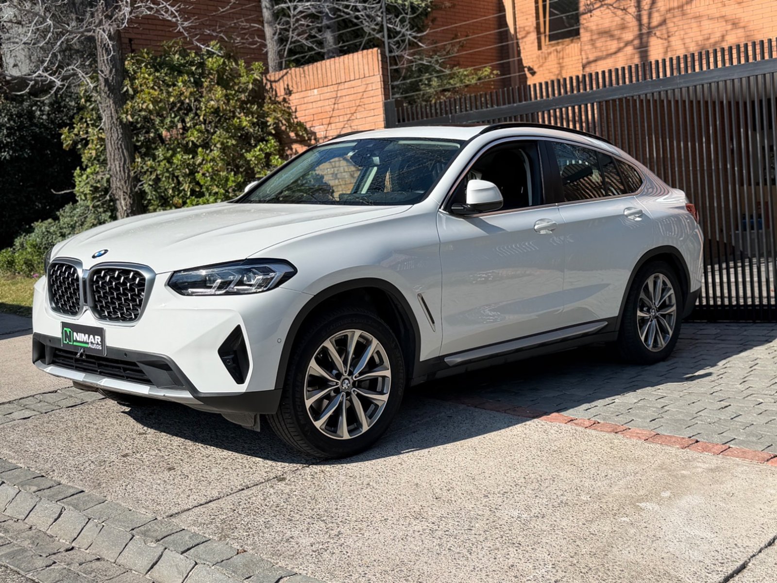 BMW X4 2022 - Foto 2 de 14