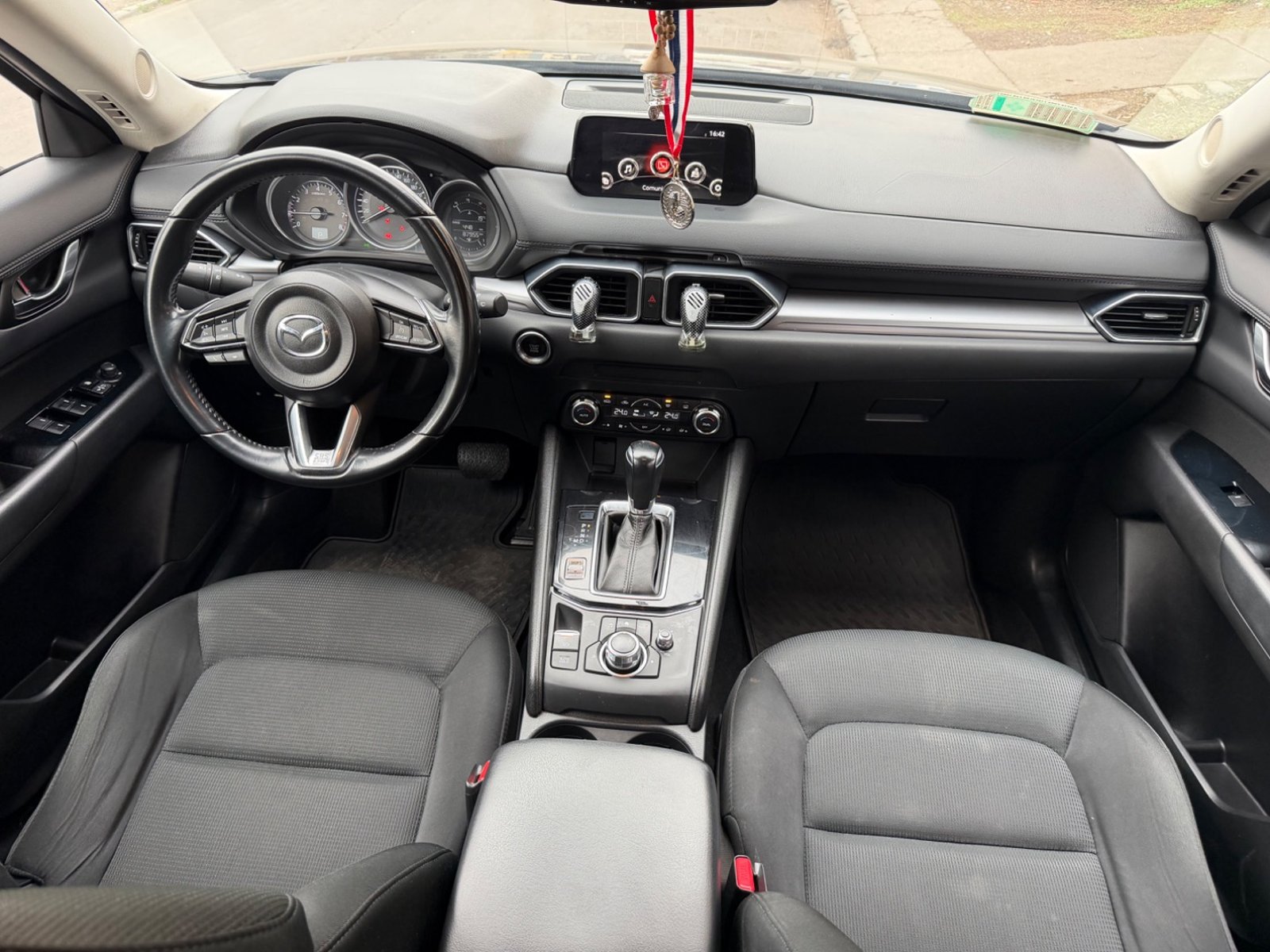 Mazda CX-5 R 2.0 4x2 AT 2018 - Imagen 12 de 12