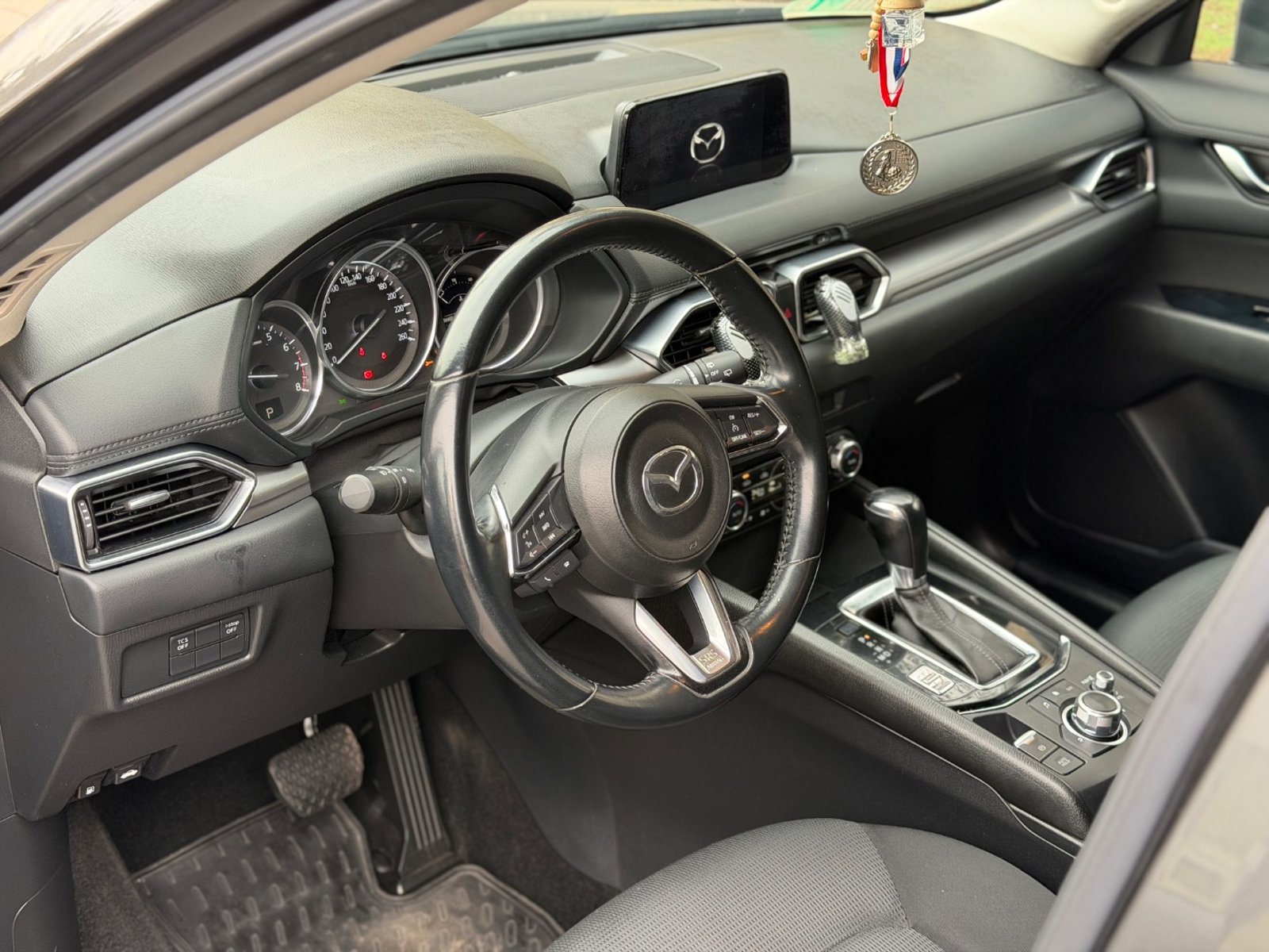 Mazda CX-5 R 2.0 4x2 AT 2018 - Imagen 7 de 12