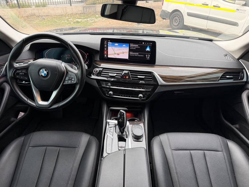 BMW 520 2022 - Imagen 10 de 12