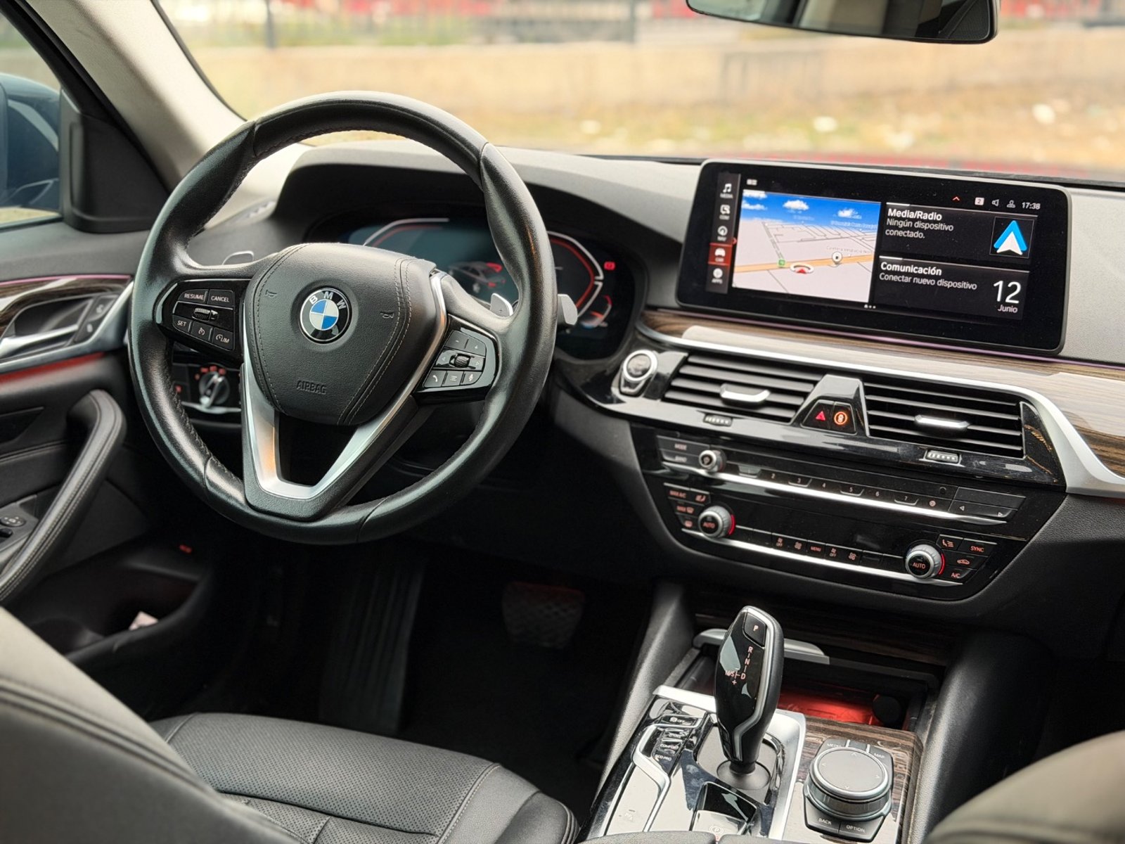 BMW 520 2022 - Imagen 9 de 12