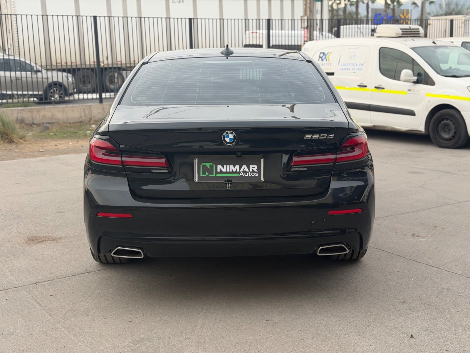 BMW 520 2022 - Imagen 3 de 12