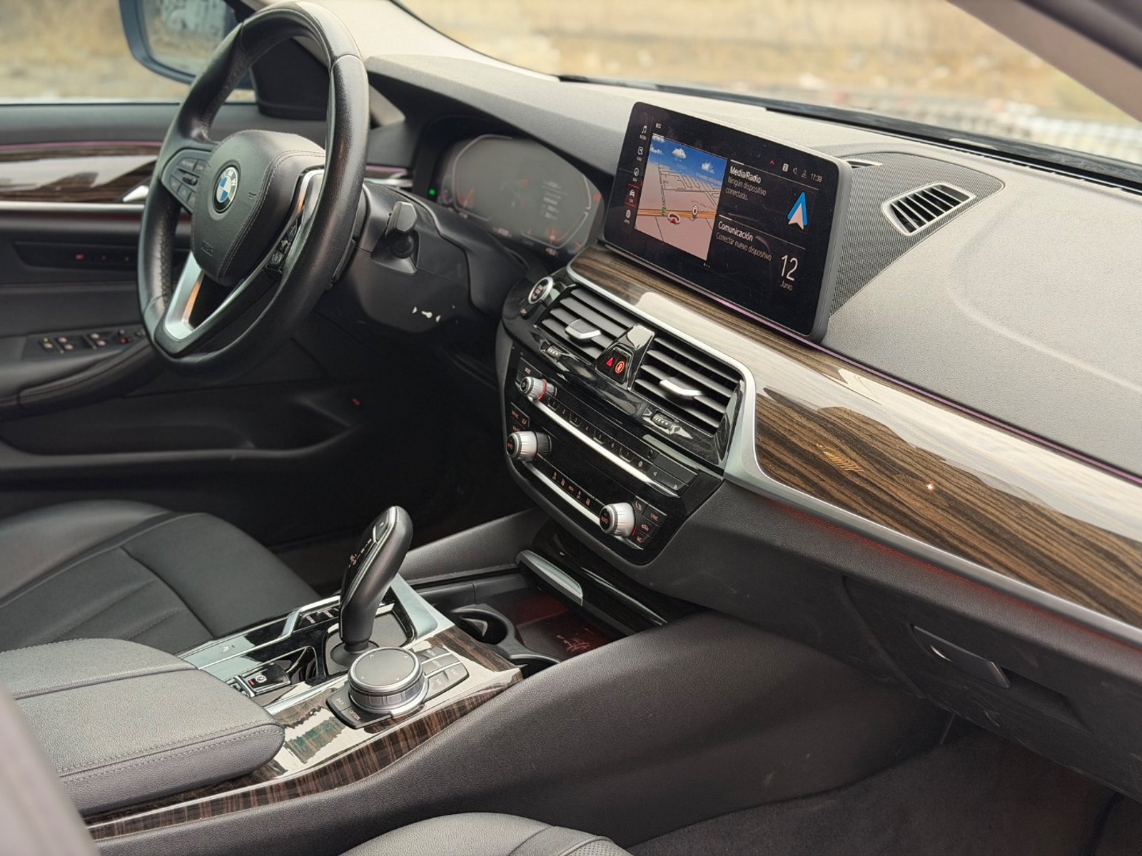 BMW 520 2022 - Imagen 8 de 12
