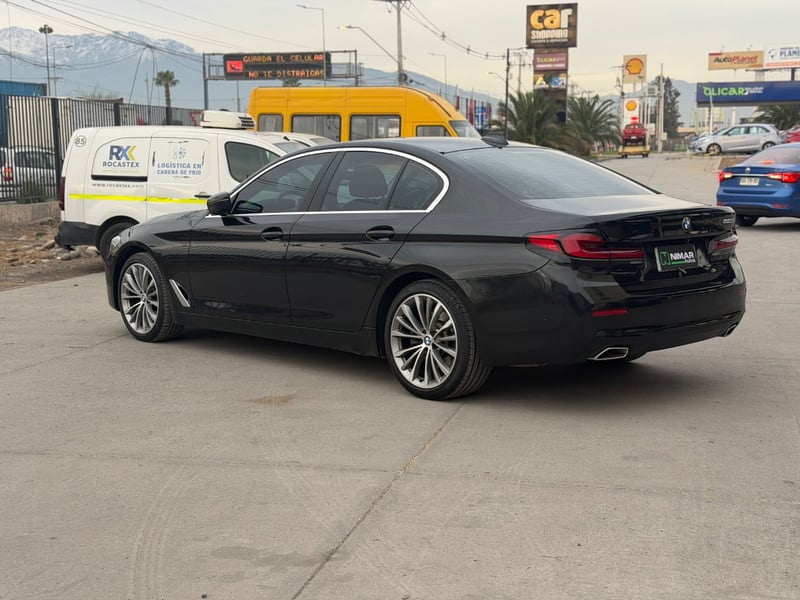BMW 520 2022 - Imagen 4 de 12