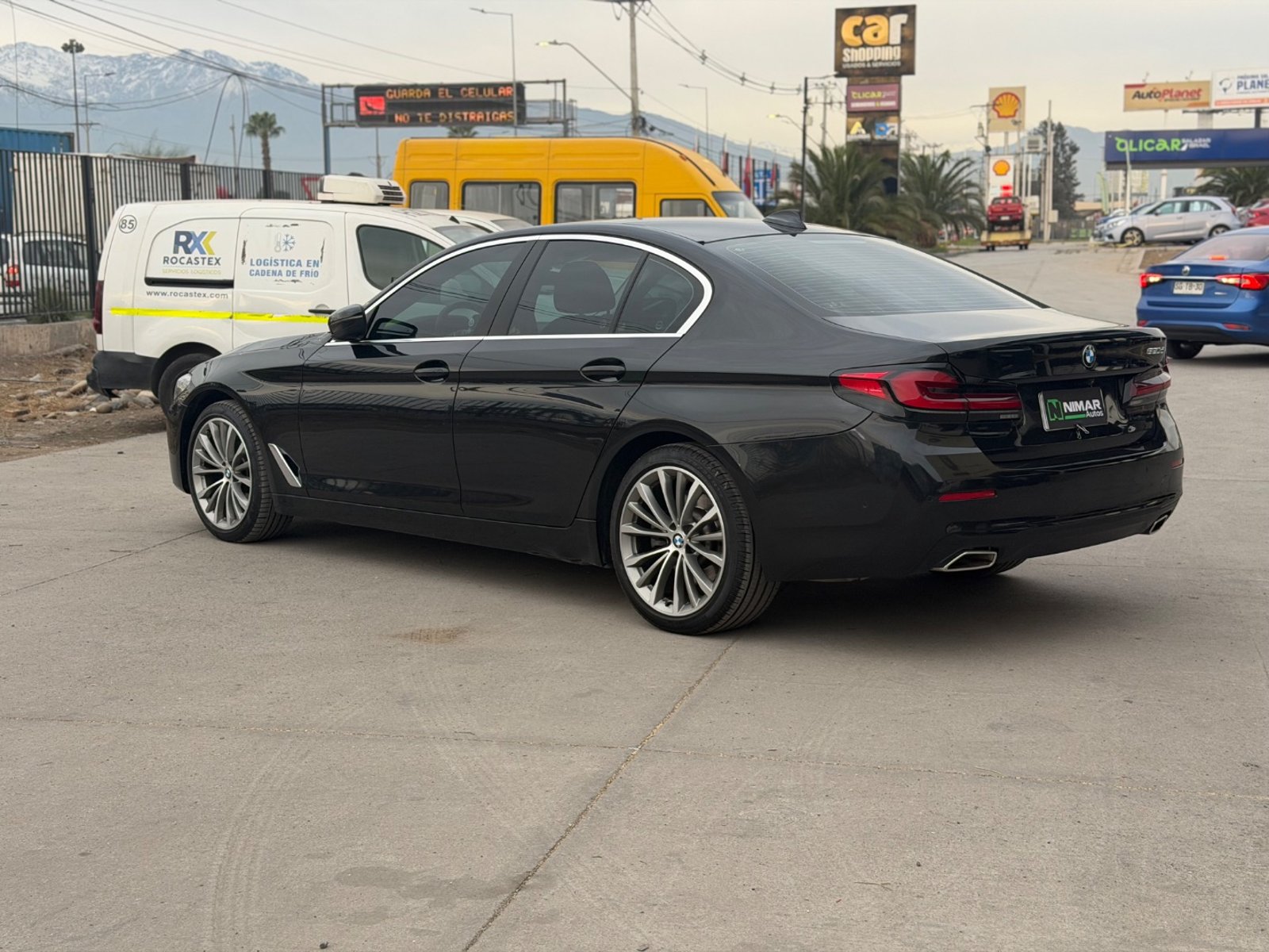 BMW 520 2022 - Foto 4 de 12