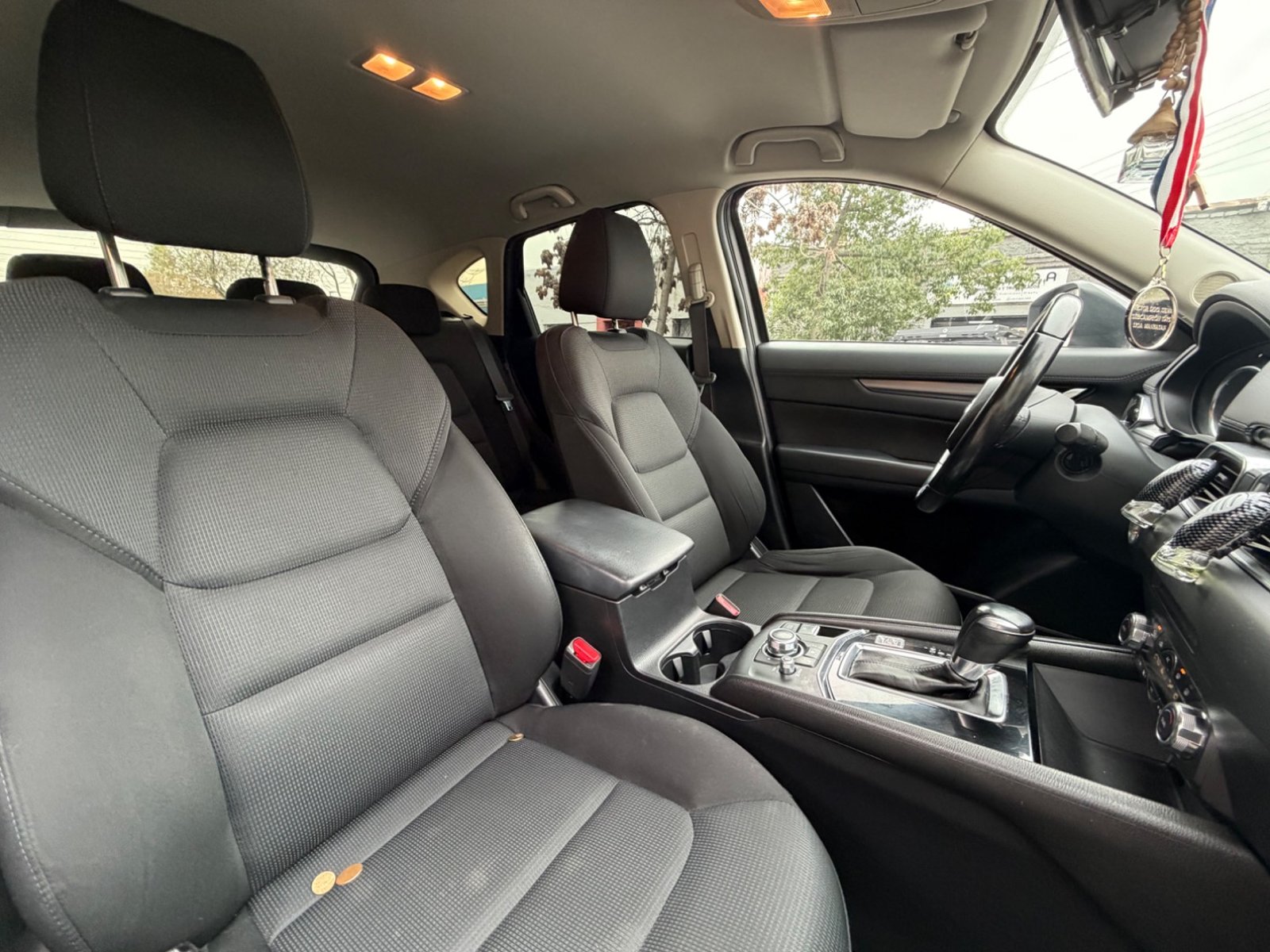 Mazda CX-5 R 2.0 4x2 AT 2018 - Imagen 9 de 12