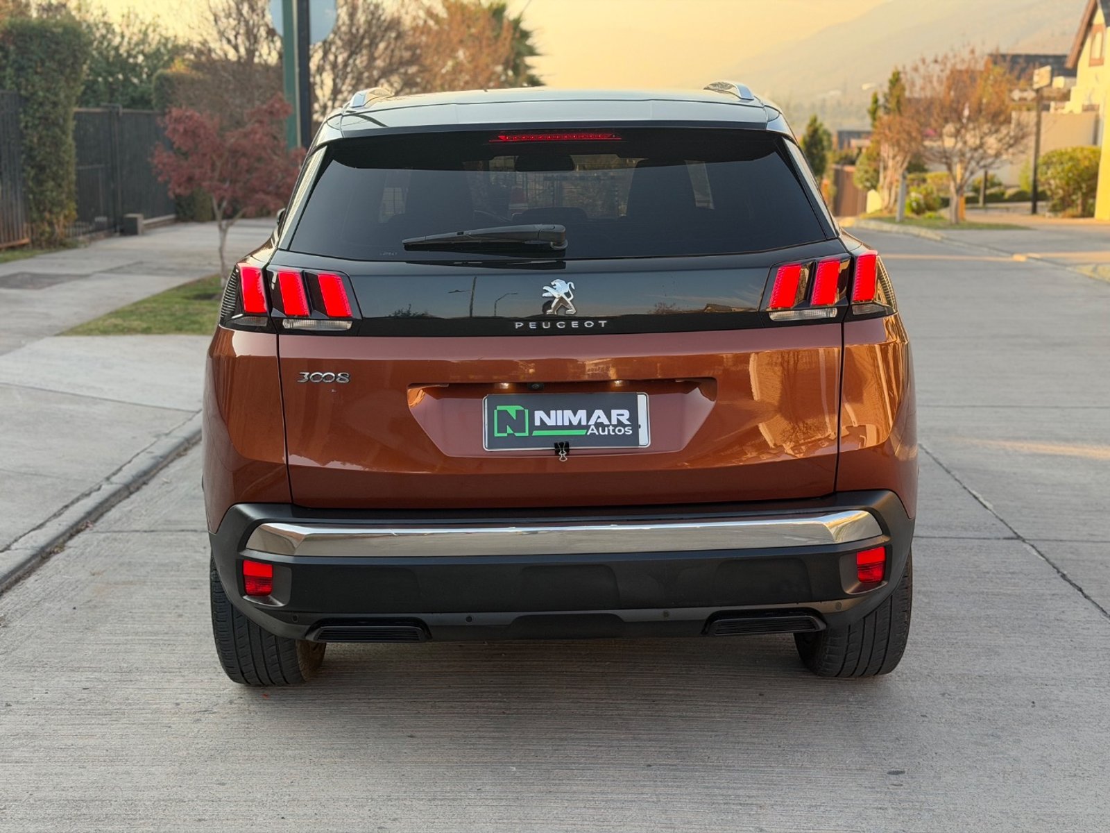 PEUGEOT 3008 ALLURE BLUEHDI 1.5 AUT 2019 - Foto 3 de 12