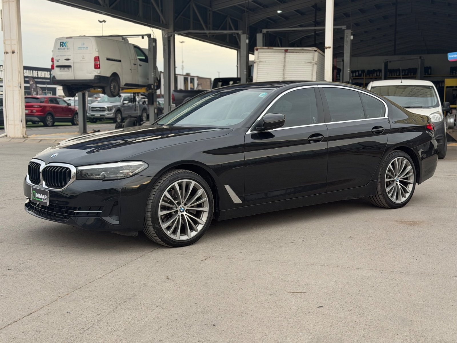 BMW 520 2022 - Foto 5 de 12