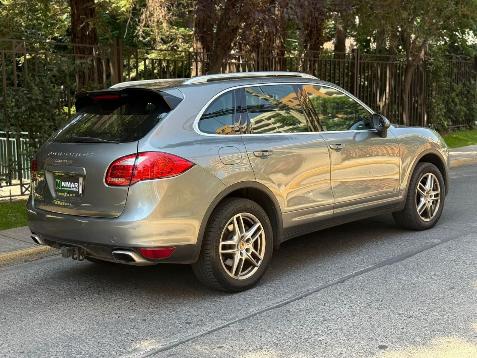 Porsche CAYENNE 2014 - Foto 2 de 12