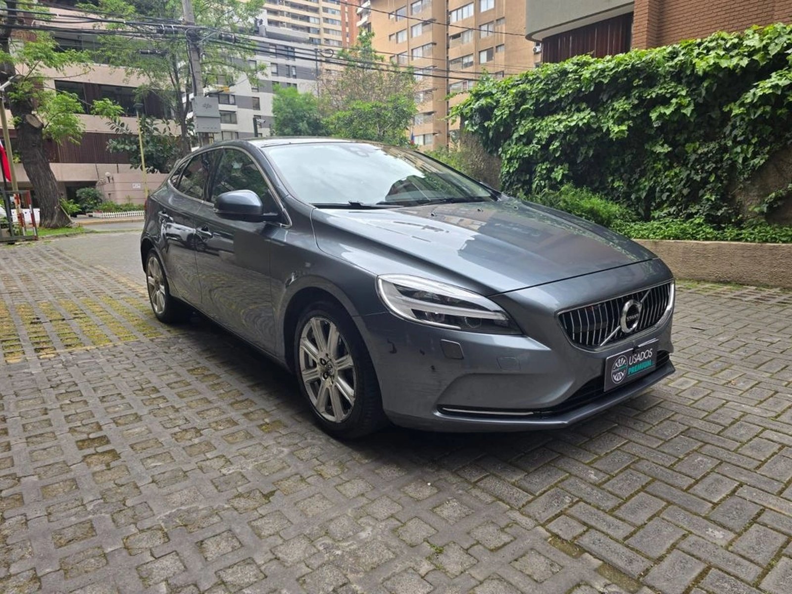 Volvo V40 2019 - Foto 3 de 20