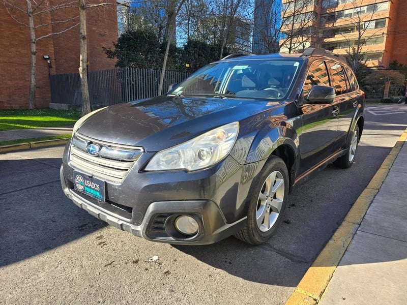 Subaru OUTBACK 2014
