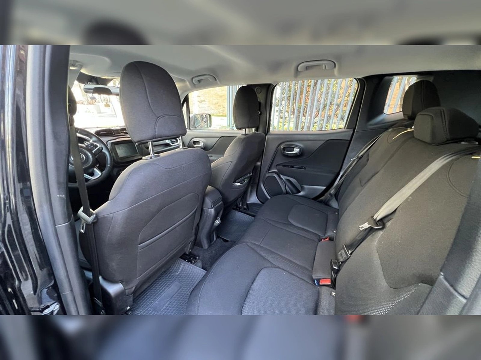 Jeep RENEGADE 2022 - Imagen 9 de 16