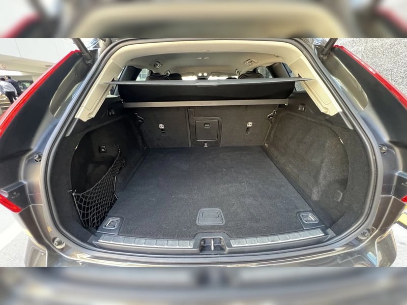 Volvo XC60 2022 - Imagen 14 de 16