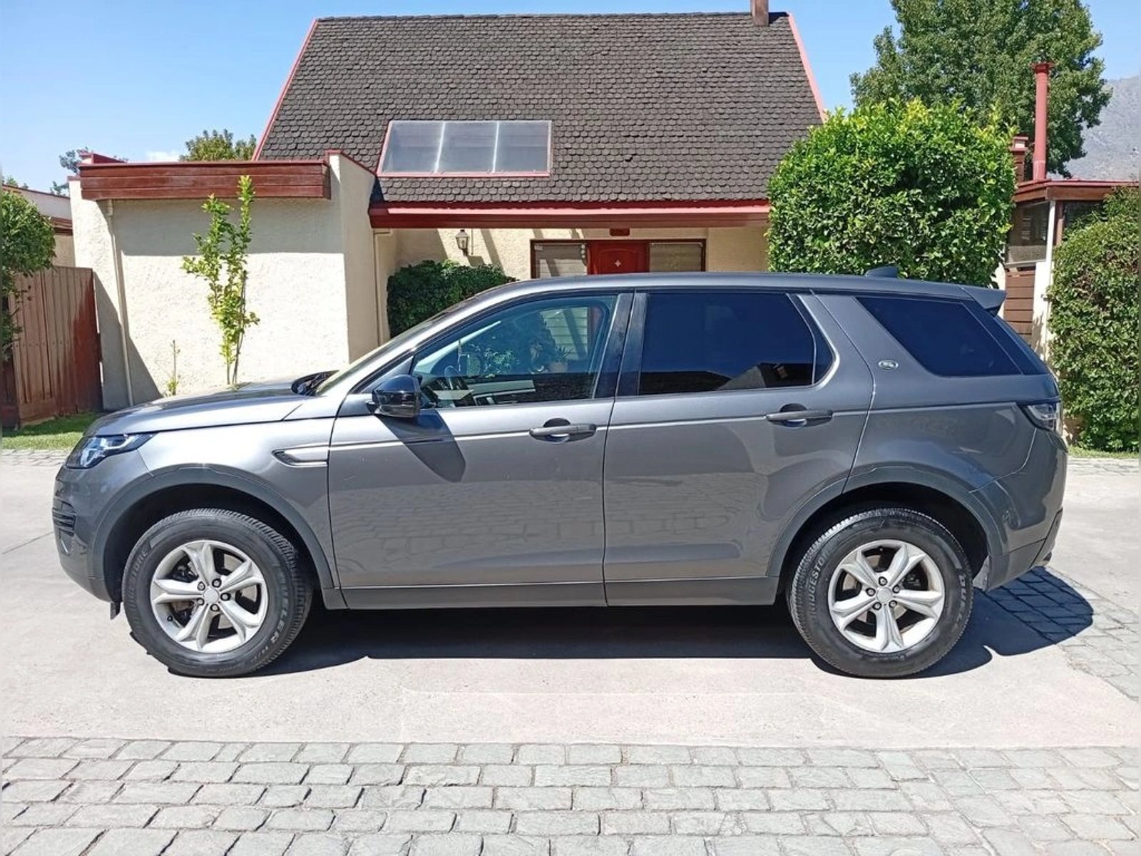 Land Rover DISCOVERY 2018 - Imagen 7 de 16