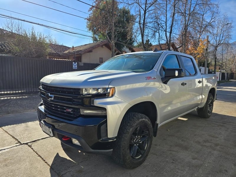 Chevrolet SILVERADO 2019