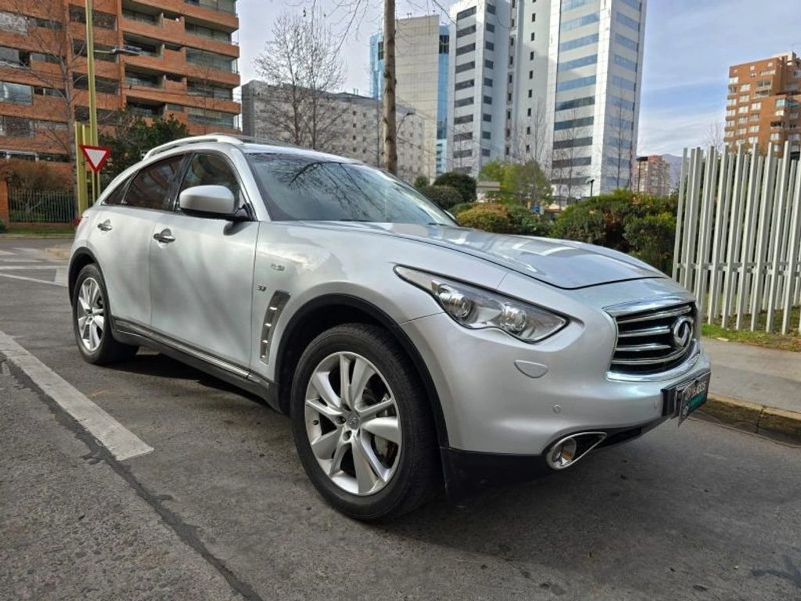 Infiniti FX37 2013 - Foto 3 de 20