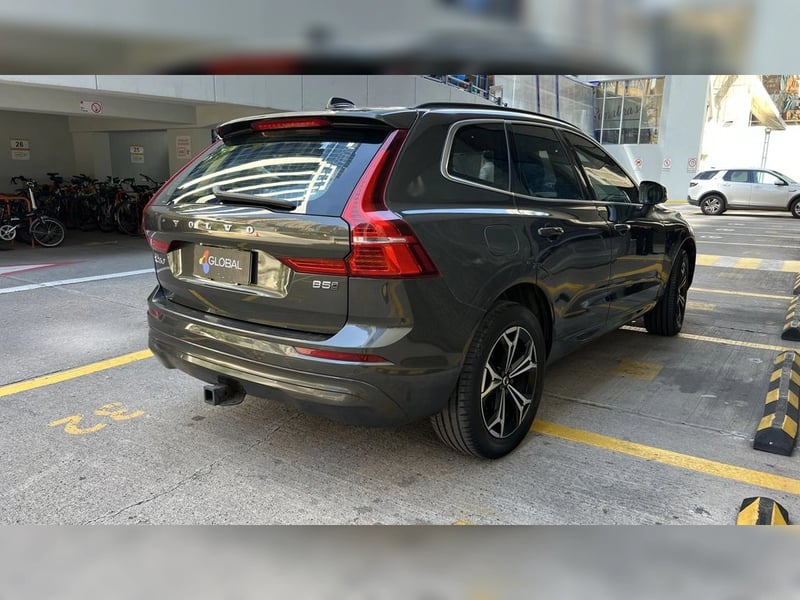 Volvo XC60 2022 - Imagen 5 de 16