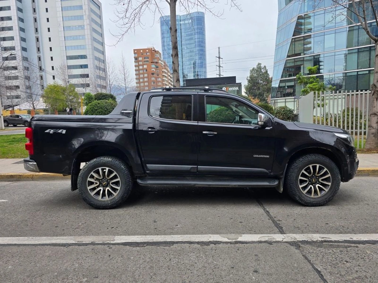 Chevrolet COLORADO 2019 - Imagen 4 de 18