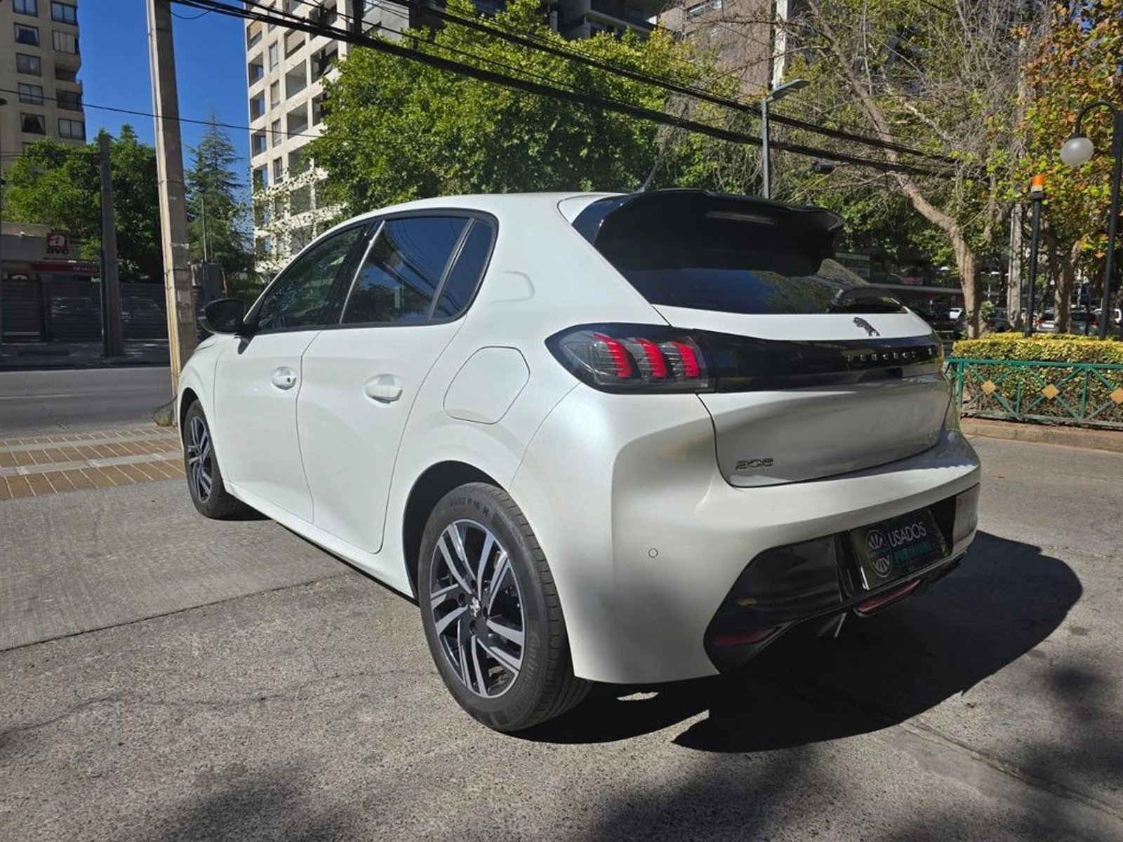 Peugeot 208 2023 - Foto 4 de 17
