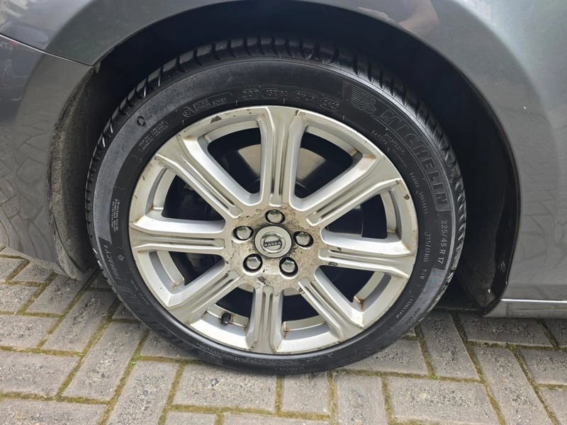 Volvo V40 2019 - Imagen 9 de 20