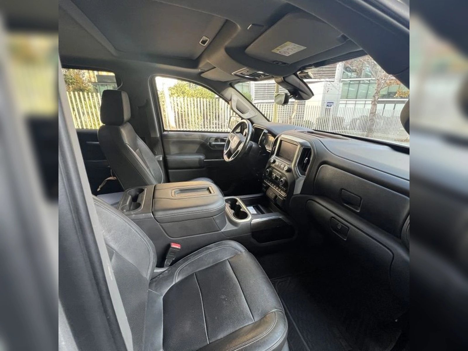 Chevrolet SILVERADO 2021 - Imagen 9 de 20