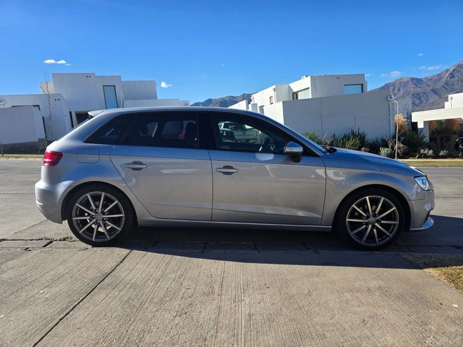 Audi A3 2020 - Imagen 9 de 18