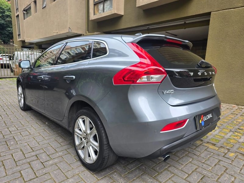 Volvo V40 2019 - Imagen 7 de 20