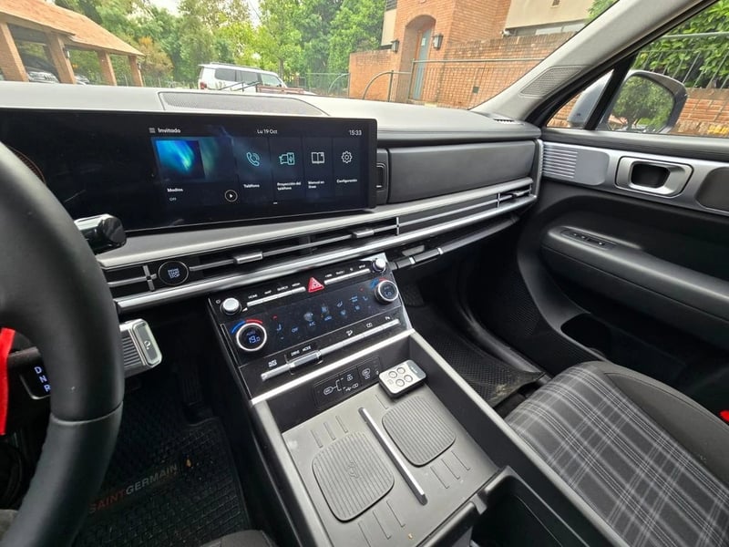 Hyundai SANTA FE 2025 - Imagen 17 de 19