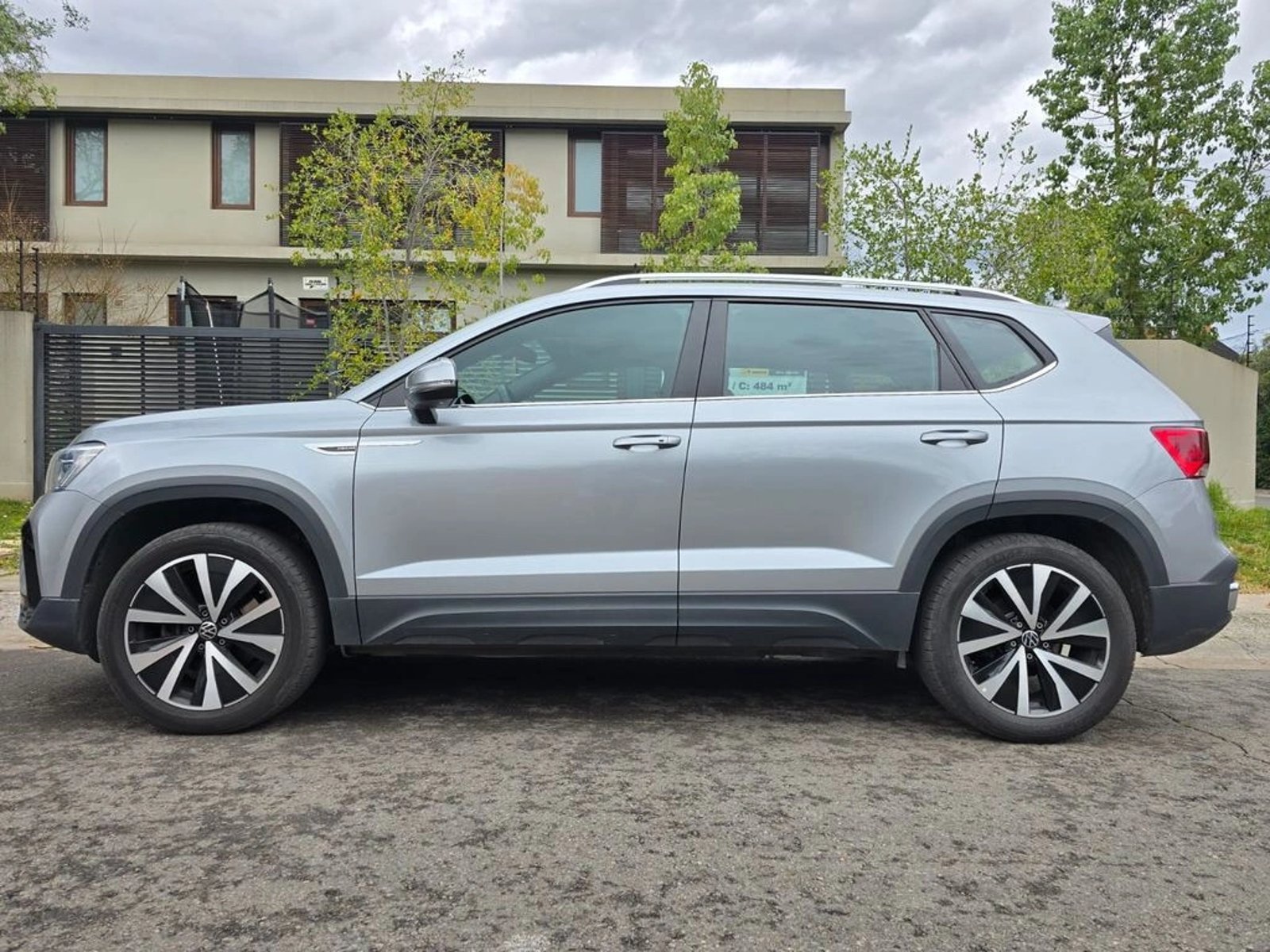 Volkswagen TAOS 2023 - Imagen 8 de 19