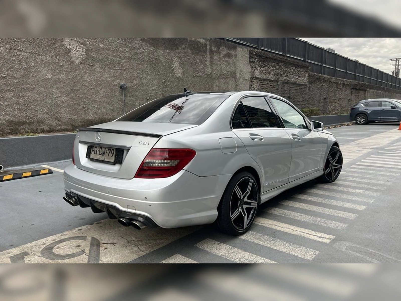 Mercedes-Benz 220 2013 - Foto 5 de 14
