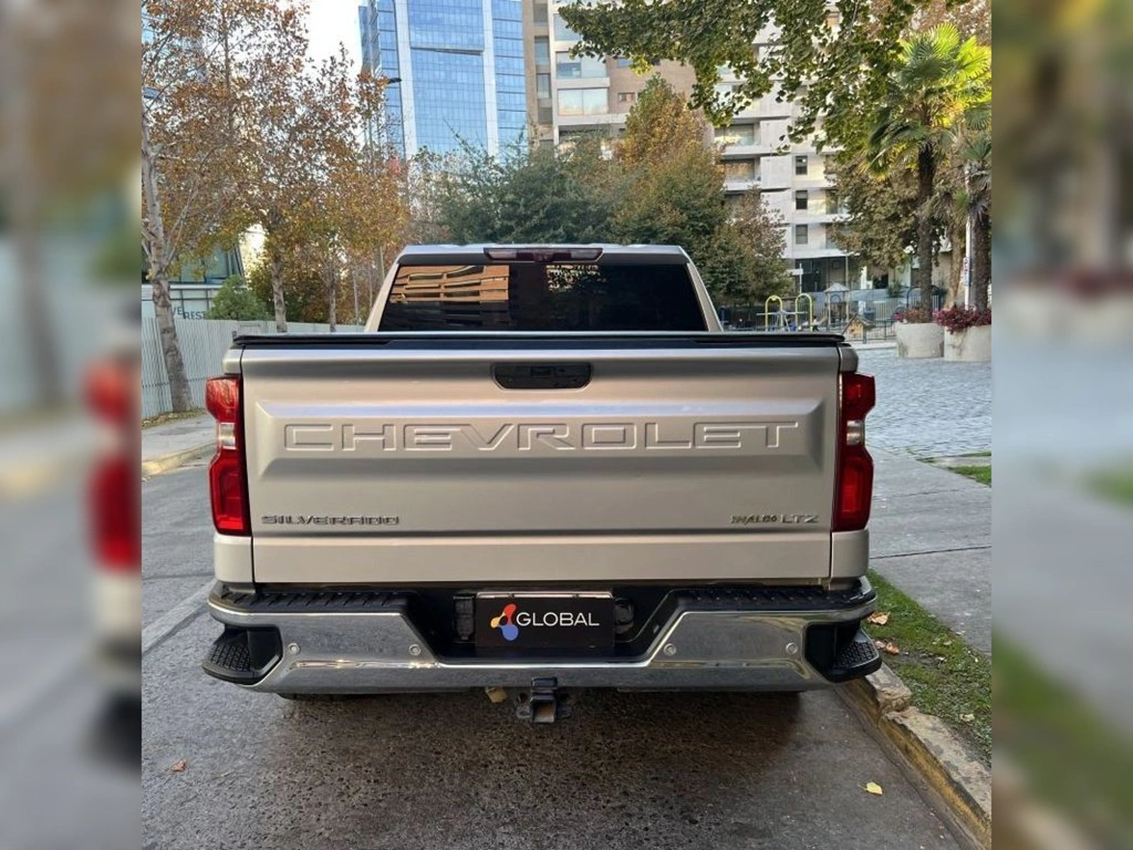 Chevrolet SILVERADO 2021 - Imagen 6 de 20