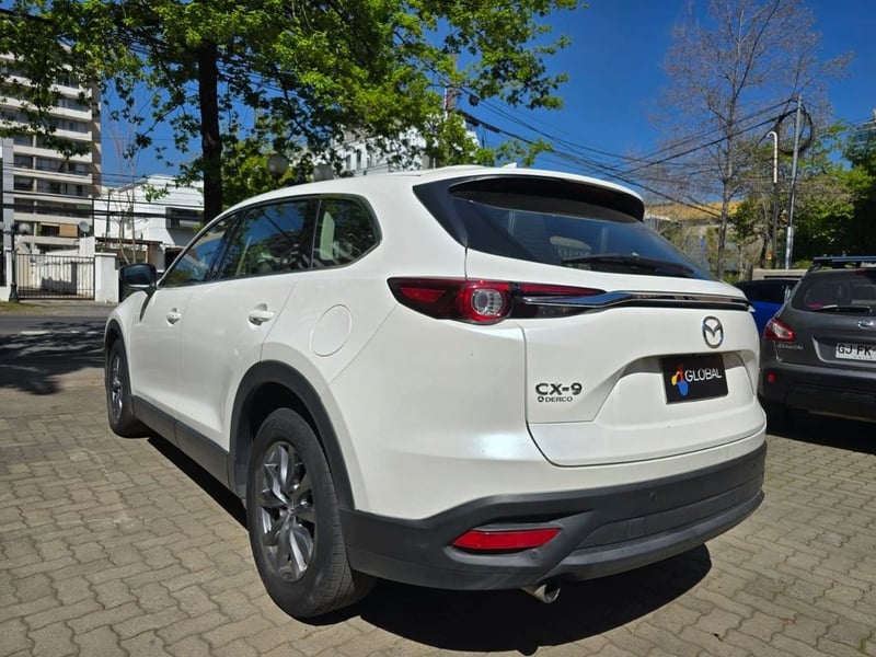 Mazda CX-9 2023 - Imagen 7 de 19