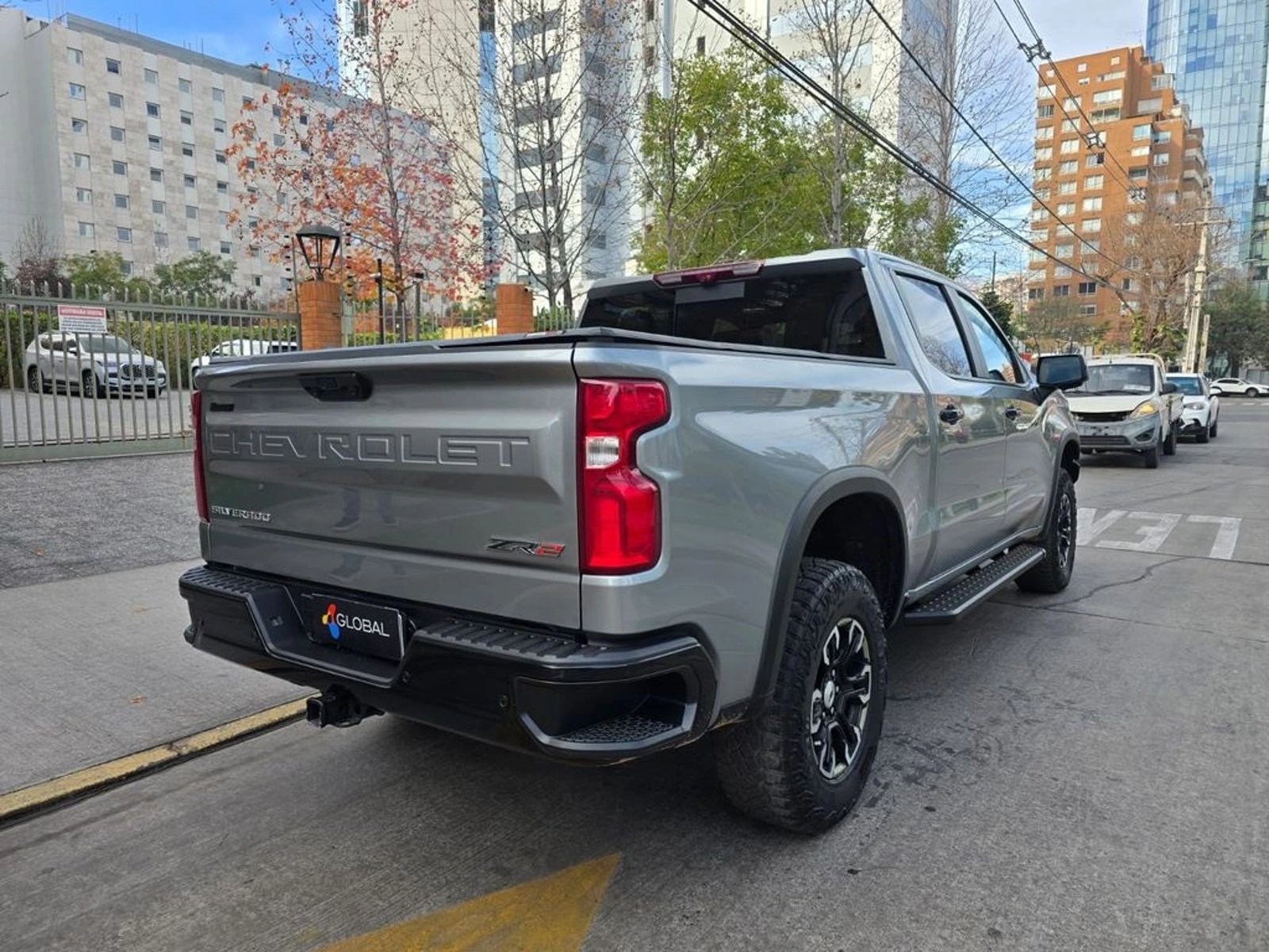 Chevrolet SILVERADO 2023 - Imagen 12 de 20