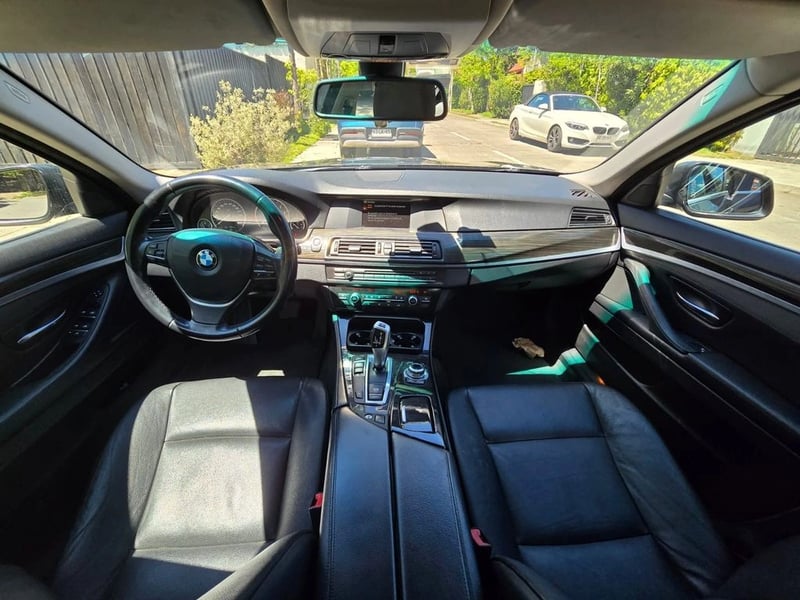 BMW 520 2014 - Imagen 9 de 16