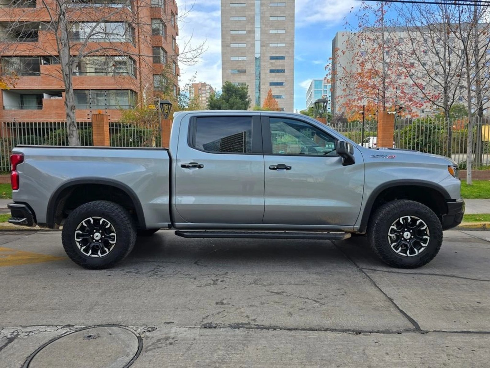 Chevrolet SILVERADO 2023 - Imagen 11 de 20