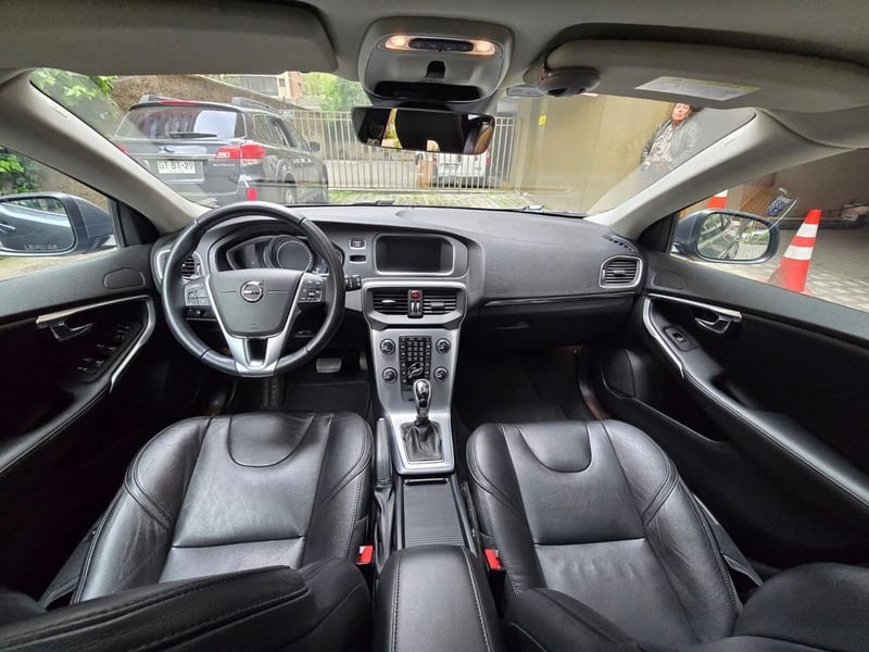 Volvo V40 2019 - Imagen 12 de 20
