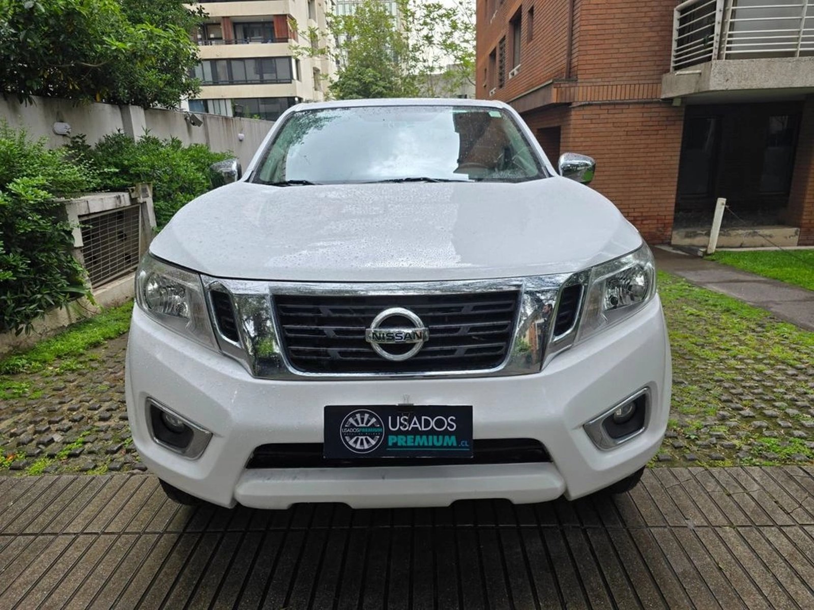 Nissan NAVARA 2021 - Foto 2 de 17